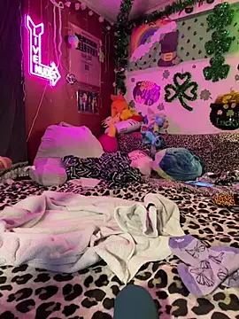 Snapshot of TranSexualJade95 chatting on February 20, 6:26 am TranSexualJade95 online show from February 20, 6:26 am