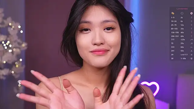 FancyEsten online show from February 21, 8:04 am