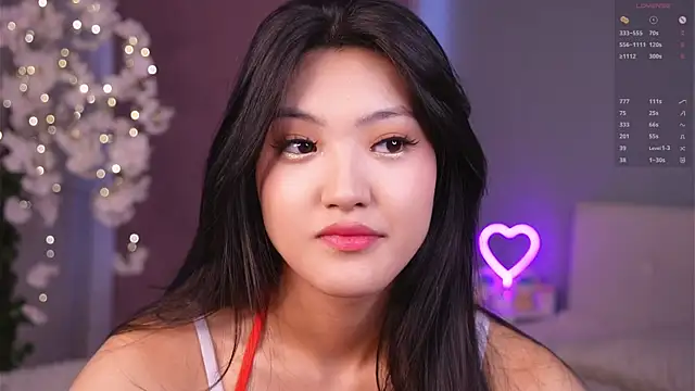 FancyEsten online show from April 3, 7:39 am