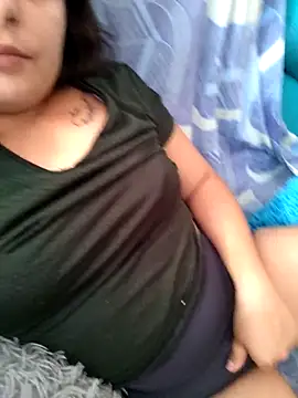 yatzuriperrita online show from January 14, 7:30 pm