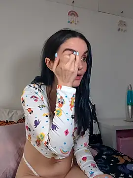 Snapshot of RosieCheexxxxxx chatting on October 3, 12:13 pm RosieCheexxxxxx online show from October 3, 12:13 pm