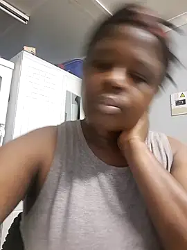 Snapshot of cairococo chatting on September 30, 7:08 pm cairococo online show from September 30, 7:08 pm