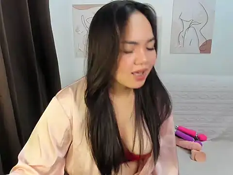 expnsivecandy online show from November 4, 3:22 pm