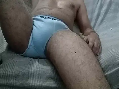 Snapshot of Rolludo_ chatting on March 4, 1:55 am Rolludo online show from March 4, 1:55 am