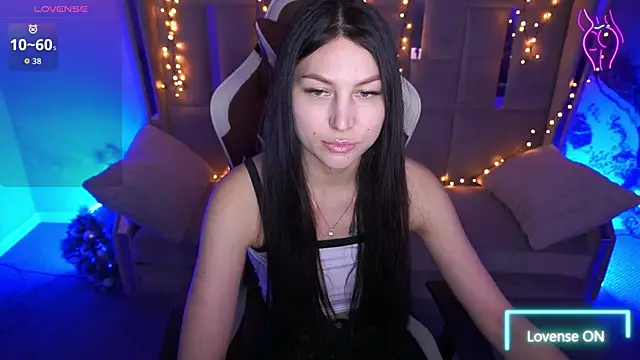 EliseVelour online show from February 22, 1:20 pm