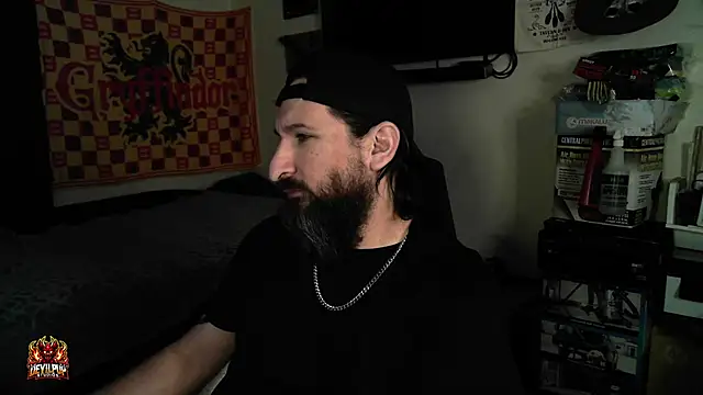 Snapshot of DevilPup75_ chatting on April 15, 10:44 am DevilPup75 online show from April 15, 10:44 am