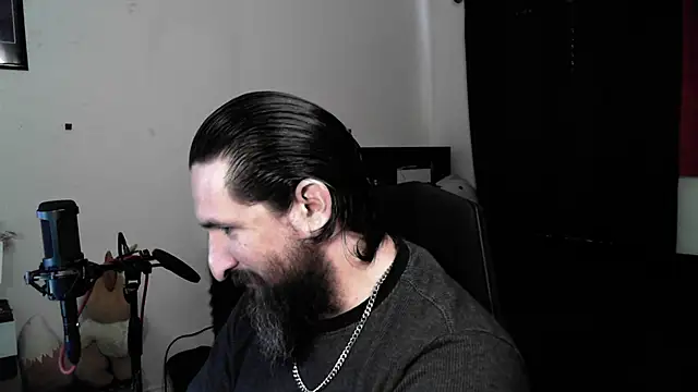 Snapshot of DevilPup75_ chatting on April 28, 2:00 pm DevilPup75 online show from April 28, 2:00 pm