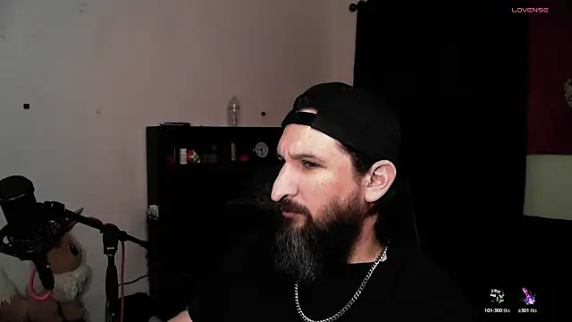 Snapshot of DevilPup75_ chatting on May 4, 3:13 am DevilPup75 online show from May 4, 3:13 am