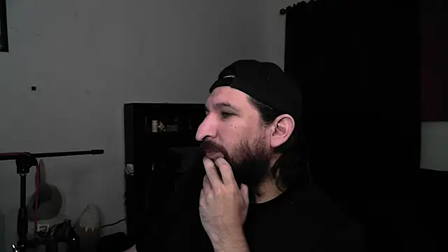 Snapshot of DevilPup75_ chatting on May 7, 6:30 am DevilPup75 online show from May 7, 6:30 am