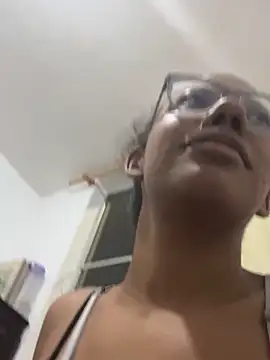 Valen1800 online show from September 21, 1:40 am