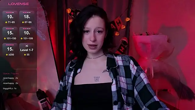 Snapshot of sex_tezzi chatting on October 31, 9:49 pm sex tezzi online show from October 31, 9:49 pm