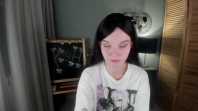 Madelaineses online show from November 19, 8:47 am