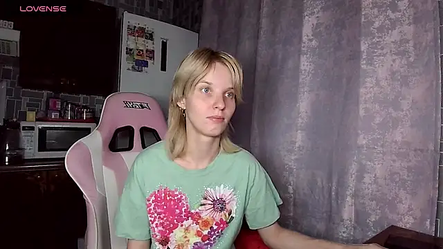 Madelaineses online show from June 25, 3:05 pm
