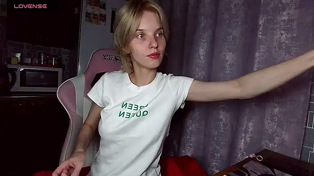 Madelaineses online show from July 12, 6:32 pm