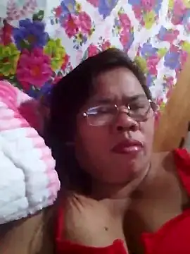 Huge mama69 online show from October 11, 9:02 pm