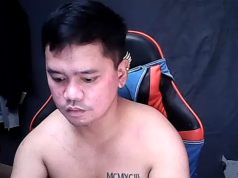 sweet sexyasian69 online show from May 2, 10:48 pm