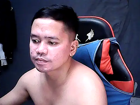 Snapshot of sweet_sexyasian69 chatting on May 16, 12:07 am sweet sexyasian69 online show from May 16, 12:07 am