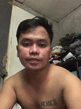 Snapshot of sweet_sexyasian69 chatting on June 17, 8:39 am sweet sexyasian69 online show from June 17, 8:39 am
