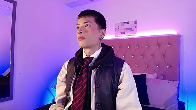 OzorioDany online show from November 6, 3:40 am