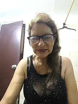 MaryeLunna online show from December 2, 11:48 am