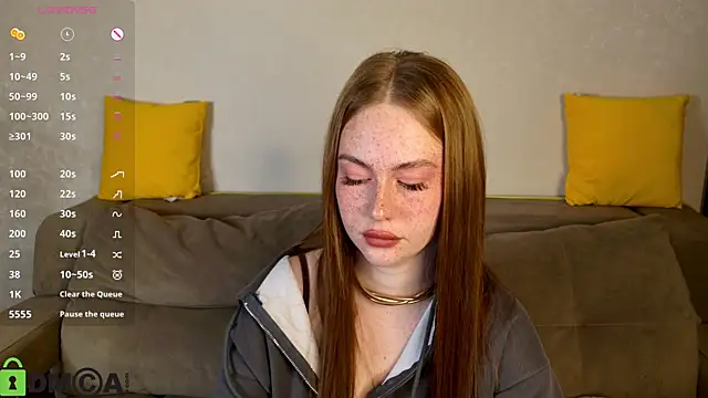 Roxy Sunnny online show from October 21, 9:32 am