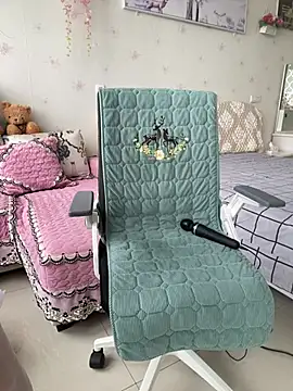 Alicia066 online show from April 15, 5:36 am