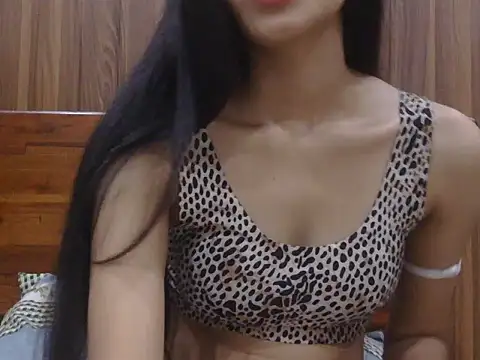 Snapshot of Tanvi_Angel chatting on June 18, 4:33 pm Tanvi Angel online show from June 18, 4:33 pm