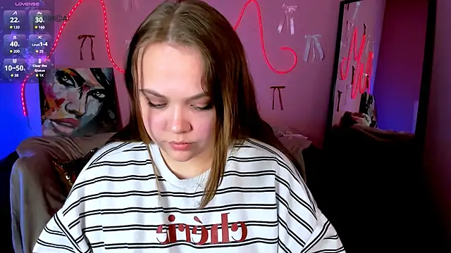 keri ti online show from March 23, 8:24 pm