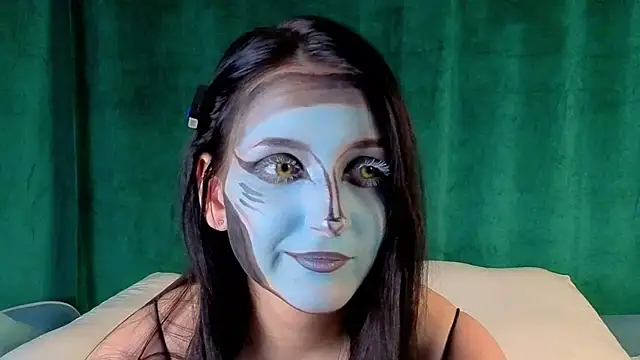 Snapshot of FalineBeacher chatting on October 11, 2:15 pm FalineBeacher online show from October 11, 2:15 pm
