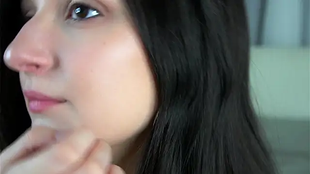 FalineBeacher online show from November 18, 3:05 pm