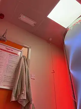 JustYourNormalCouple online show from October 26, 11:38 am