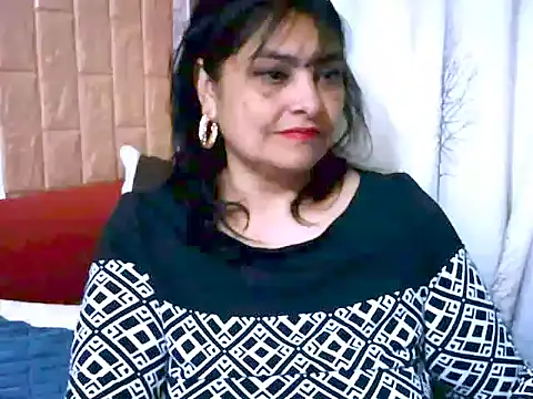 Indiansweetness77 online show from July 3, 4:52 am