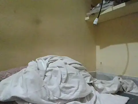 ahhnatti online show from April 29, 3:05 pm