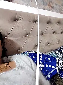 Soniya Roy online show from November 17, 10:32 am