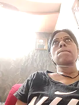 Soniya Roy online show from March 31, 3:41 am