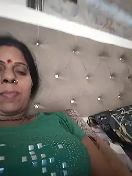 Snapshot of Soniya_Roy chatting on June 11, 6:33 am Soniya Roy online show from June 11, 6:33 am