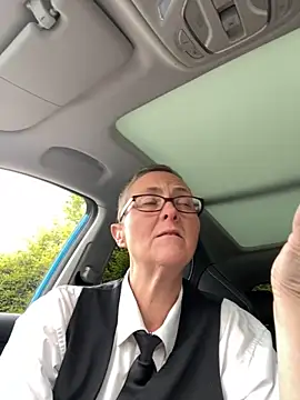 Curvy-Jinx online show from September 26, 9:46 am