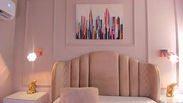 mia kisses2 online show from March 8, 3:21 am