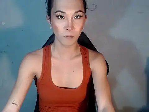 ladychix online show from March 18, 6:55 pm