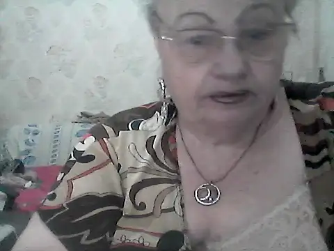 NatalieNorth online show from March 13, 11:00 pm