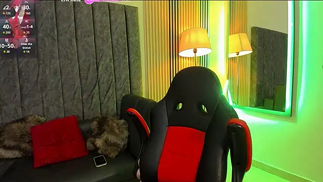 rachell owen online show from December 3, 8:40 pm