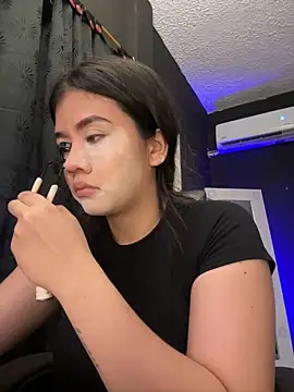 Snapshot of alhaana_ chatting on June 15, 3:36 pm alhaana online show from June 15, 3:36 pm