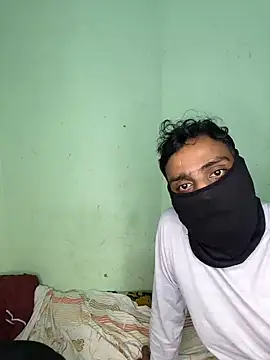 Snapshot of renu_143 chatting on November 6, 12:28 pm renu 143 online show from November 6, 12:28 pm