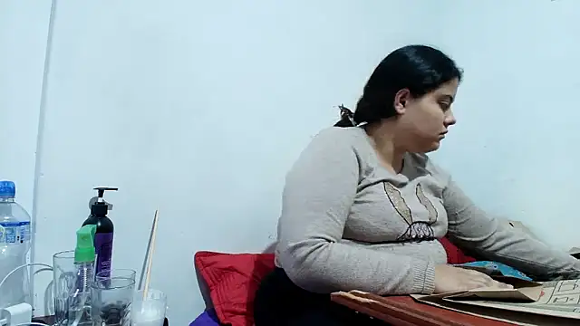 luisahot 9727 online show from January 9, 4:15 am