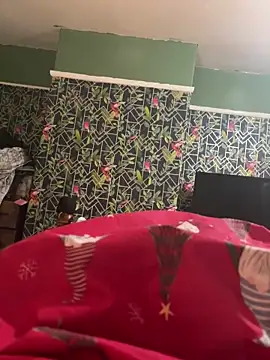 Taboo-Lou online show from December 17, 8:26 pm