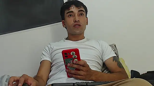 Snapshot of Npga96 chatting on October 7, 10:29 pm Npga96 online show from October 7, 10:29 pm