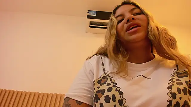 OliviaSweett online show from June 4, 6:36 pm