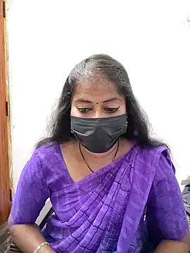 Snapshot of tamil_Sigappu_Roja chatting on May 4, 1:23 am tamil Sigappu Roja online show from May 4, 1:23 am