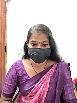 Snapshot of tamil_Sigappu_Roja chatting on May 21, 12:39 am tamil Sigappu Roja online show from May 21, 12:39 am
