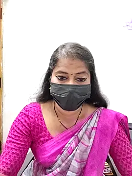 Snapshot of tamil_Sigappu_Roja chatting on May 27, 12:40 am tamil Sigappu Roja online show from May 27, 12:40 am